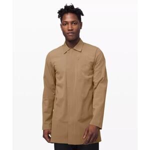 Lululemon Men’s Casual Khaki Drivers Coat Small Water Repellent Outdoor Casual